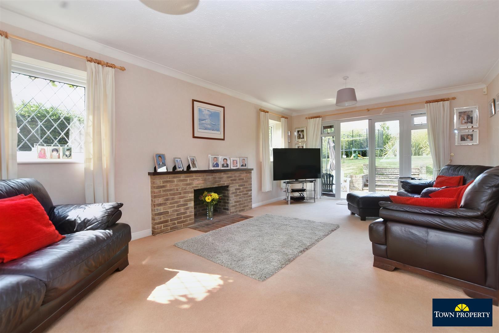 Property Details for Rattle Road Westham BN24 5DJ Town Property